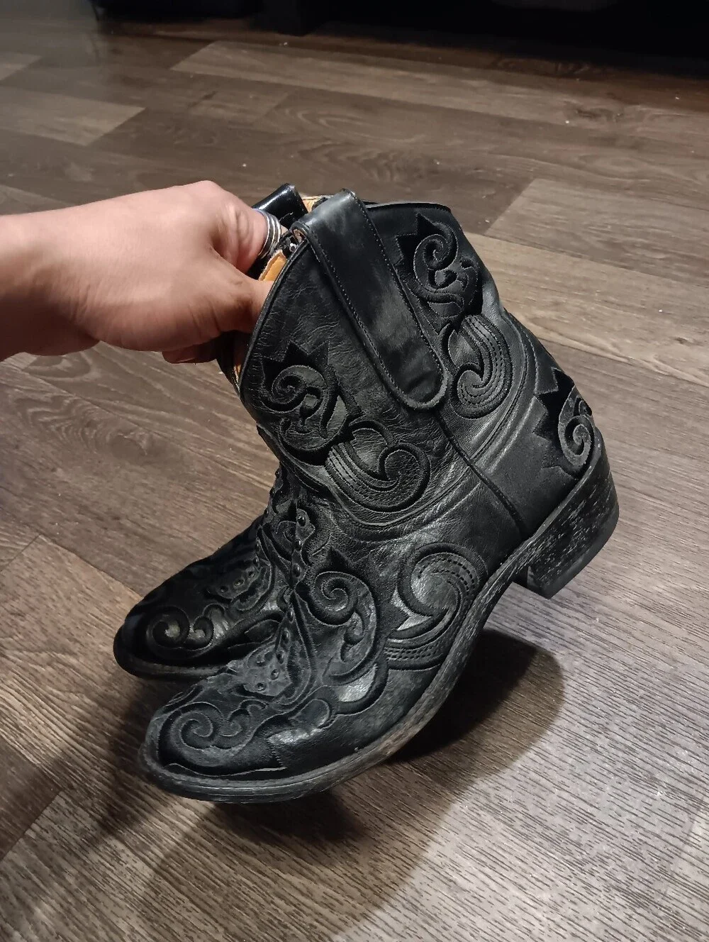 Old Gringo Black Embroidered Western Ankle Boots Sz 8B